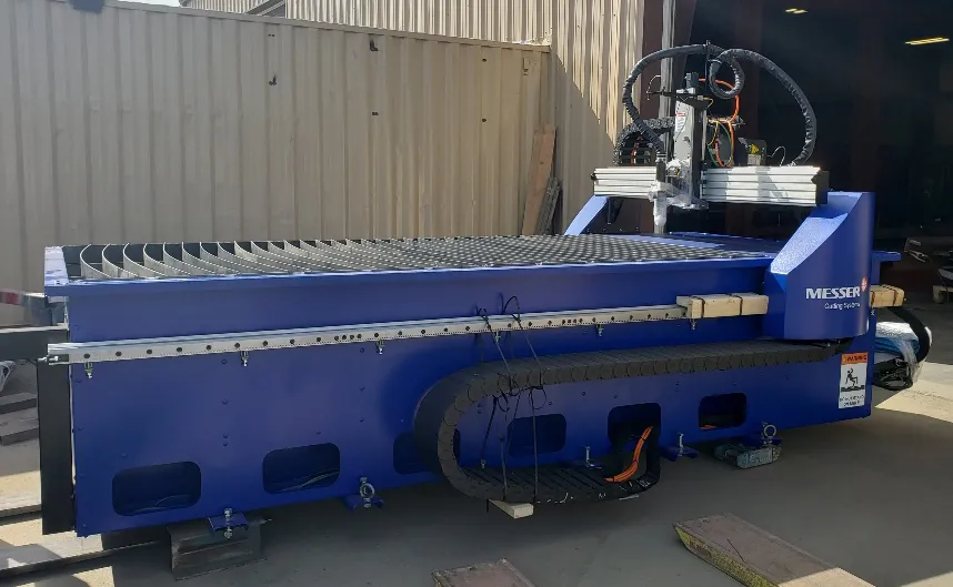 CNC plasma table cutting steel plate